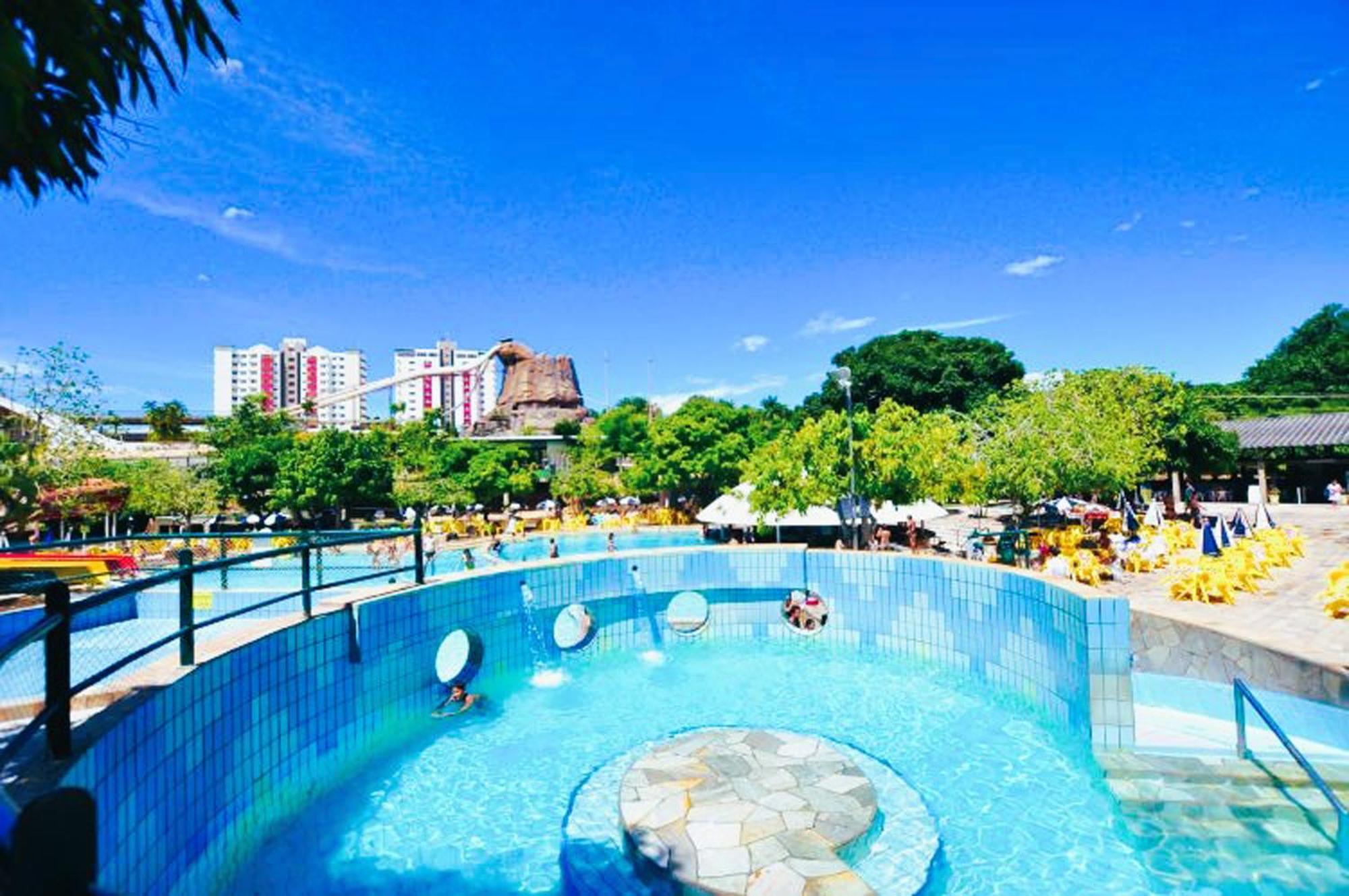 Lacqua Diroma Oficial - Diroma Acqua Park Incluido - Com Roupa De Cama E Banho